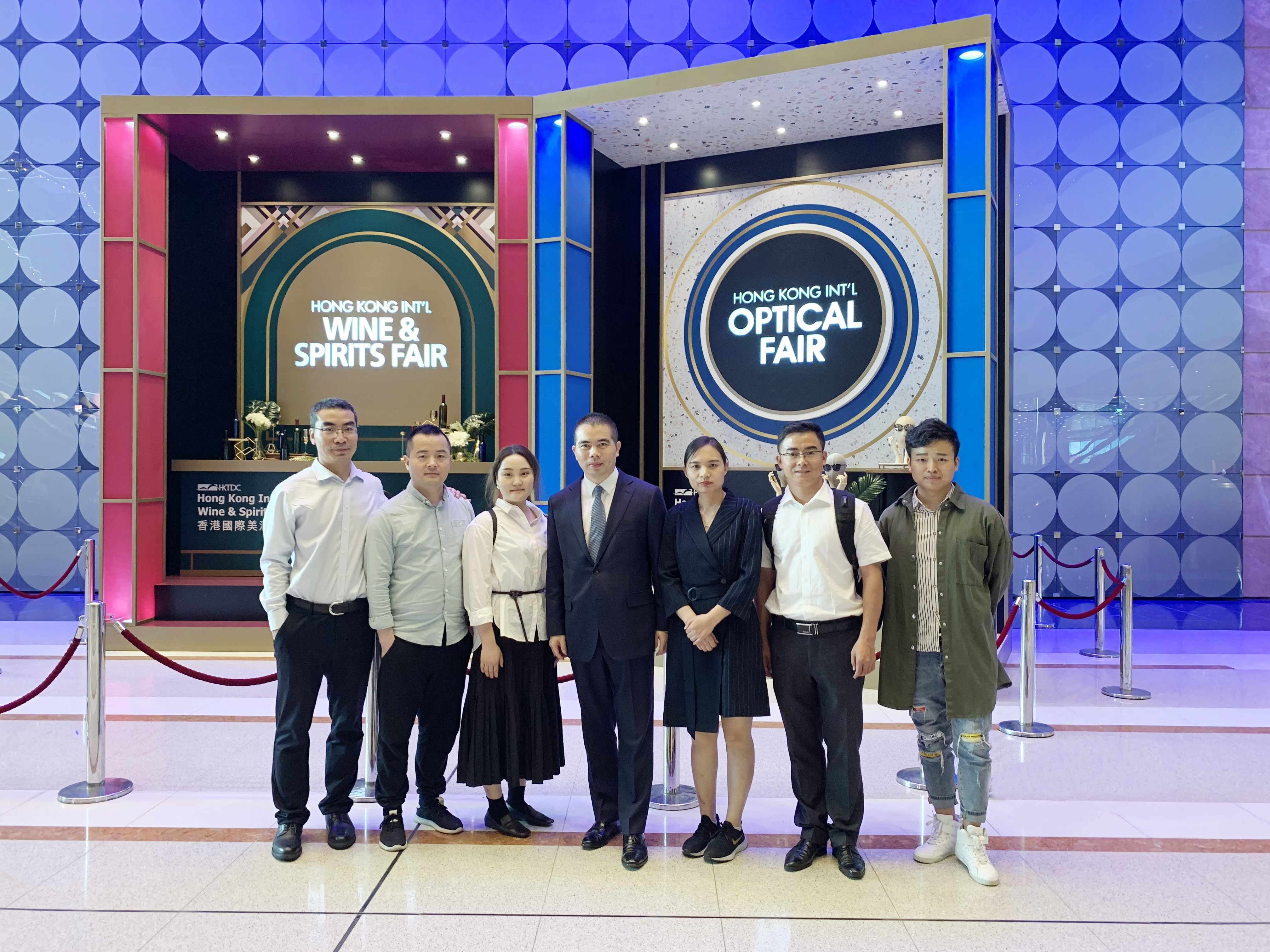 通過(guò)服務(wù)讓人們感到驚嘆