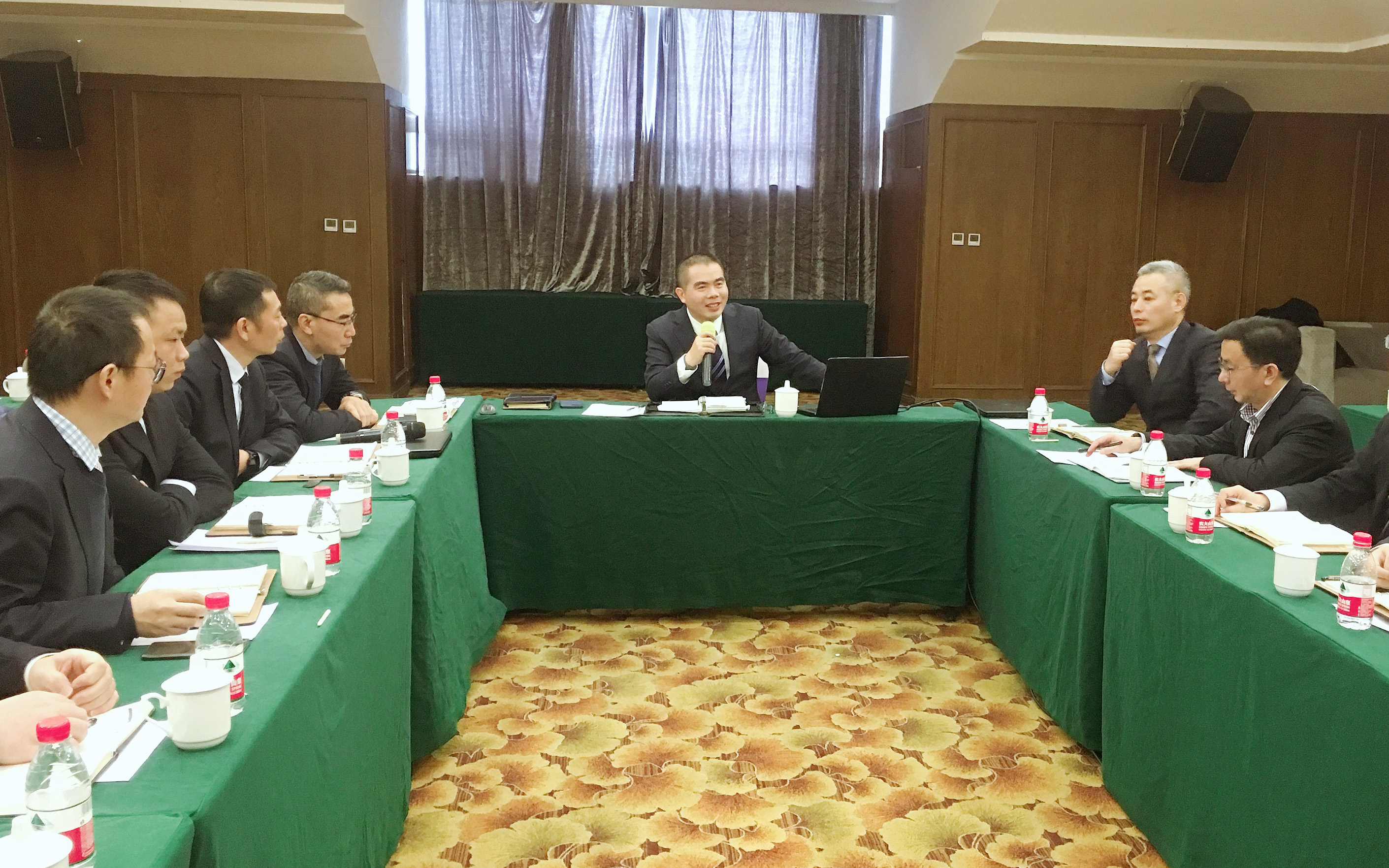 組建藍(lán)軍，促深化改革