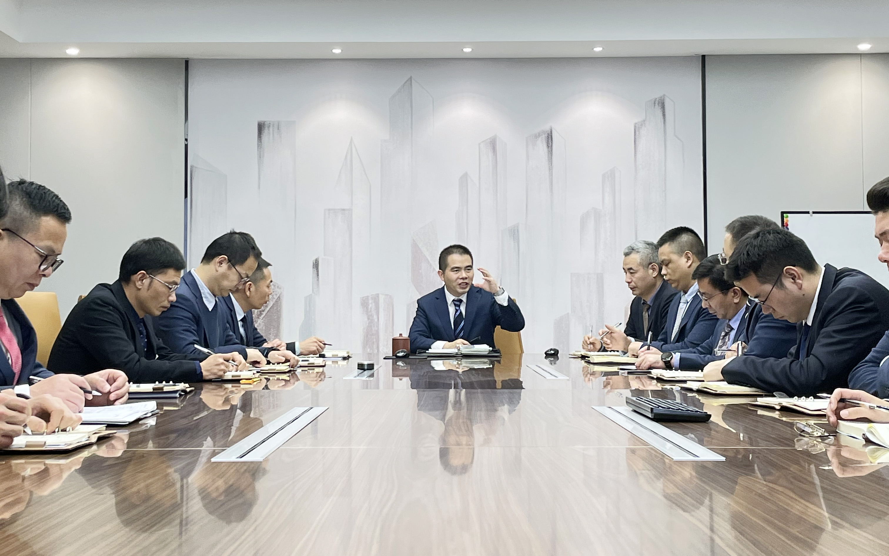 看數(shù)據(jù)、算數(shù)據(jù)、用數(shù)據(jù)