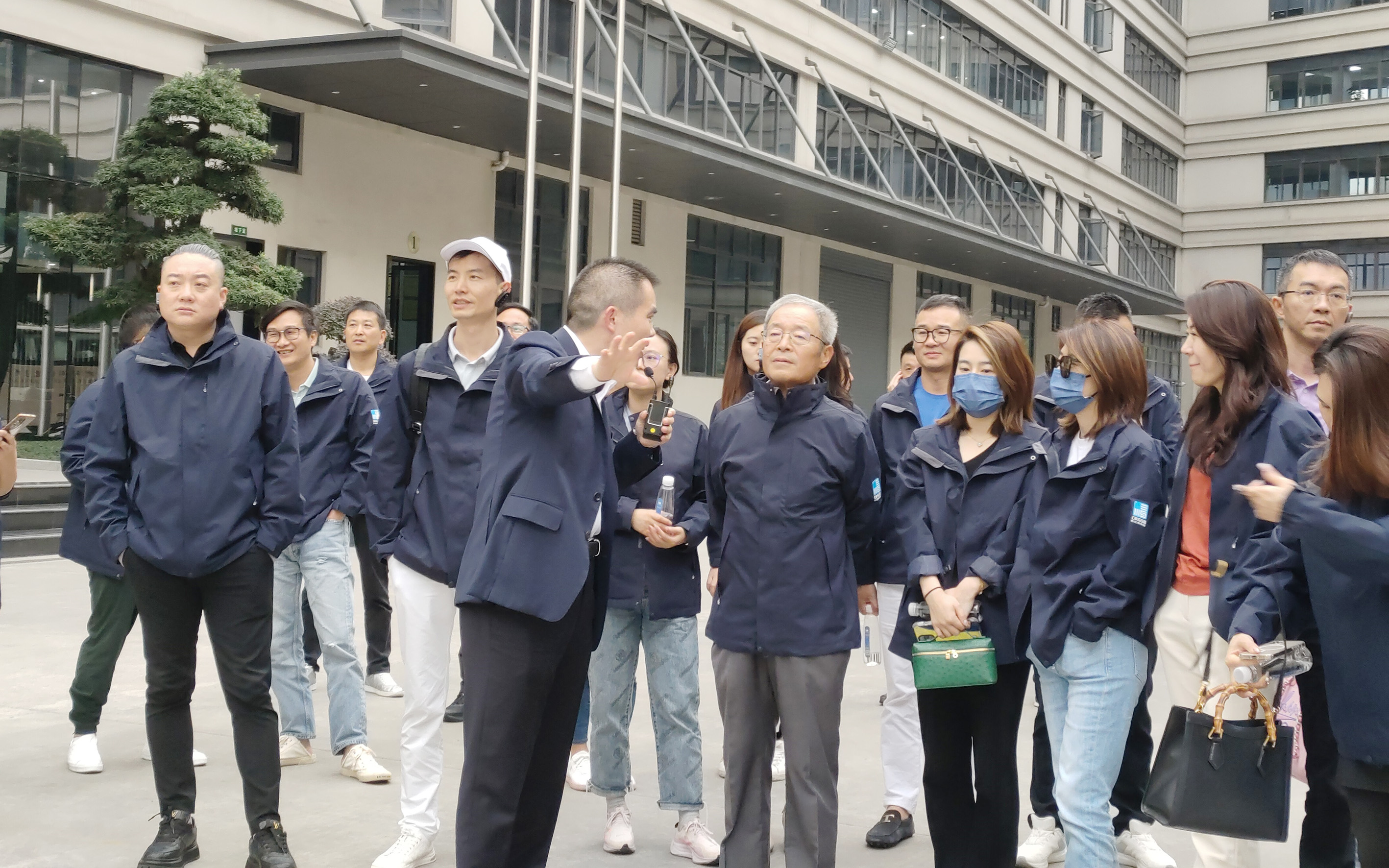 1699438755758001538.jpg 1699438755758001538.jpg