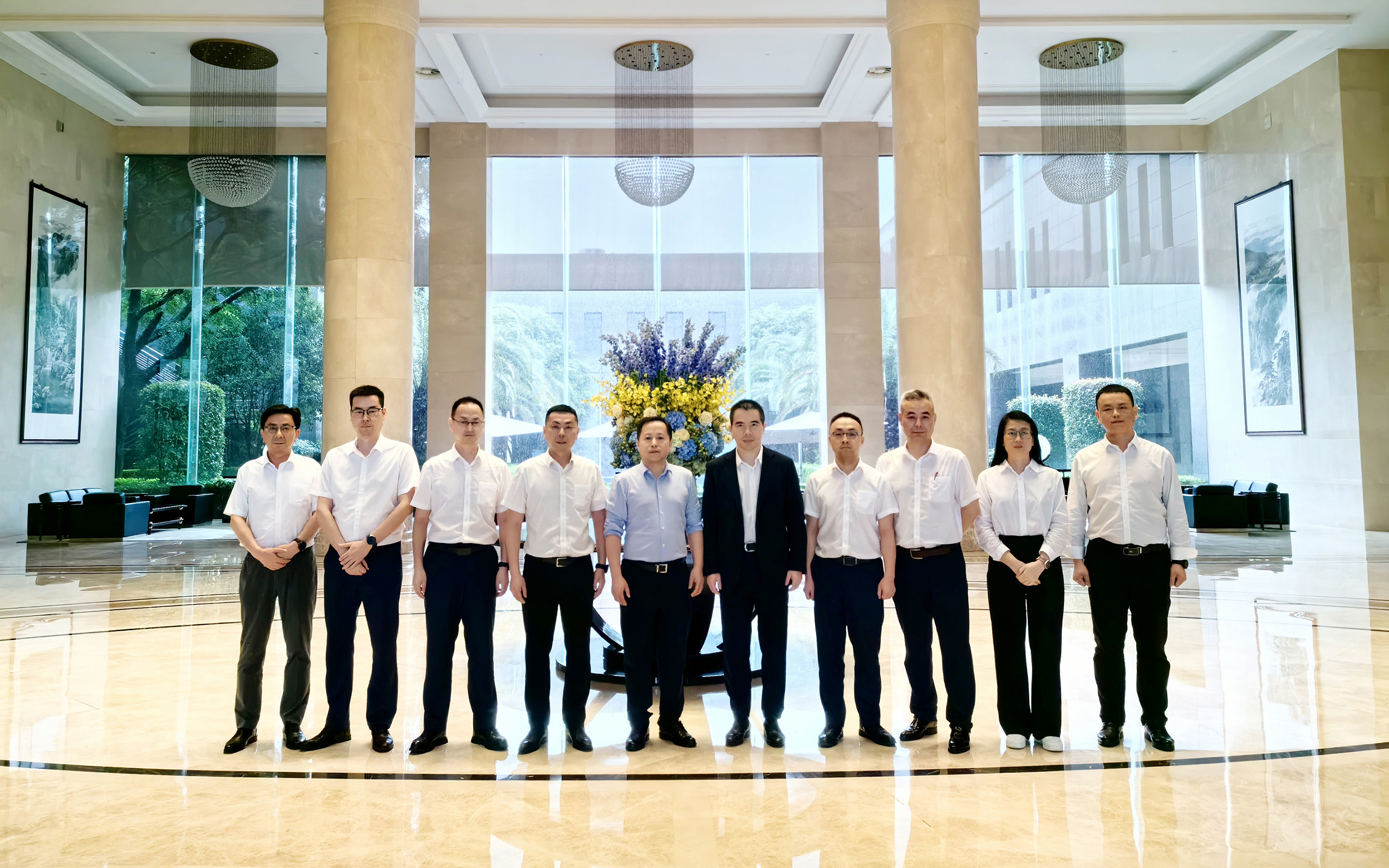 高層團隊赴得力、博威走學